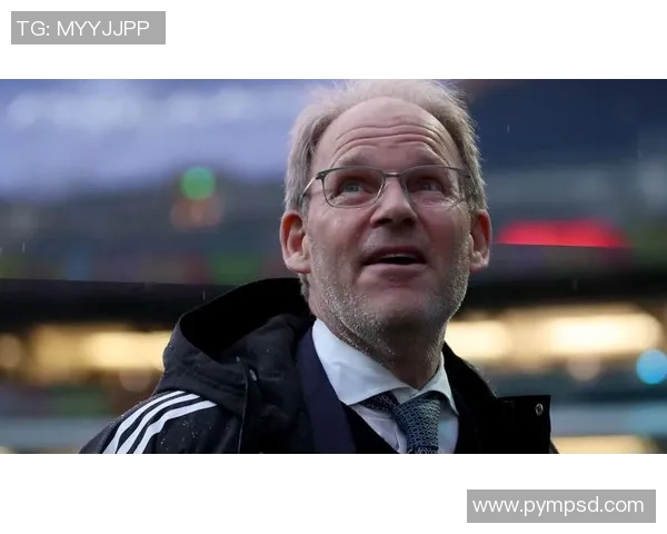 德国足球明星11号的传奇故事与辉煌成就解析 德国足球明星11号的传奇故事与辉煌成就解析