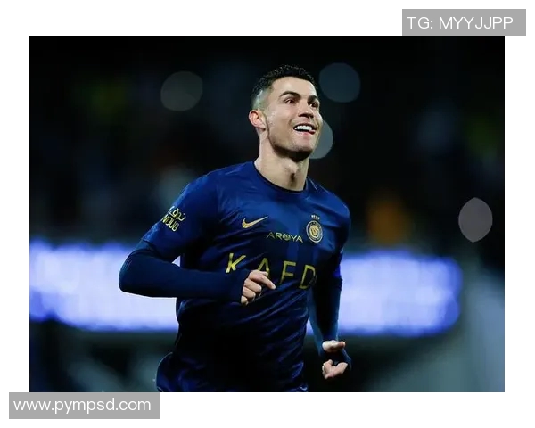 赛罗在足球界的地位如何他是否被视为真正的足球明星